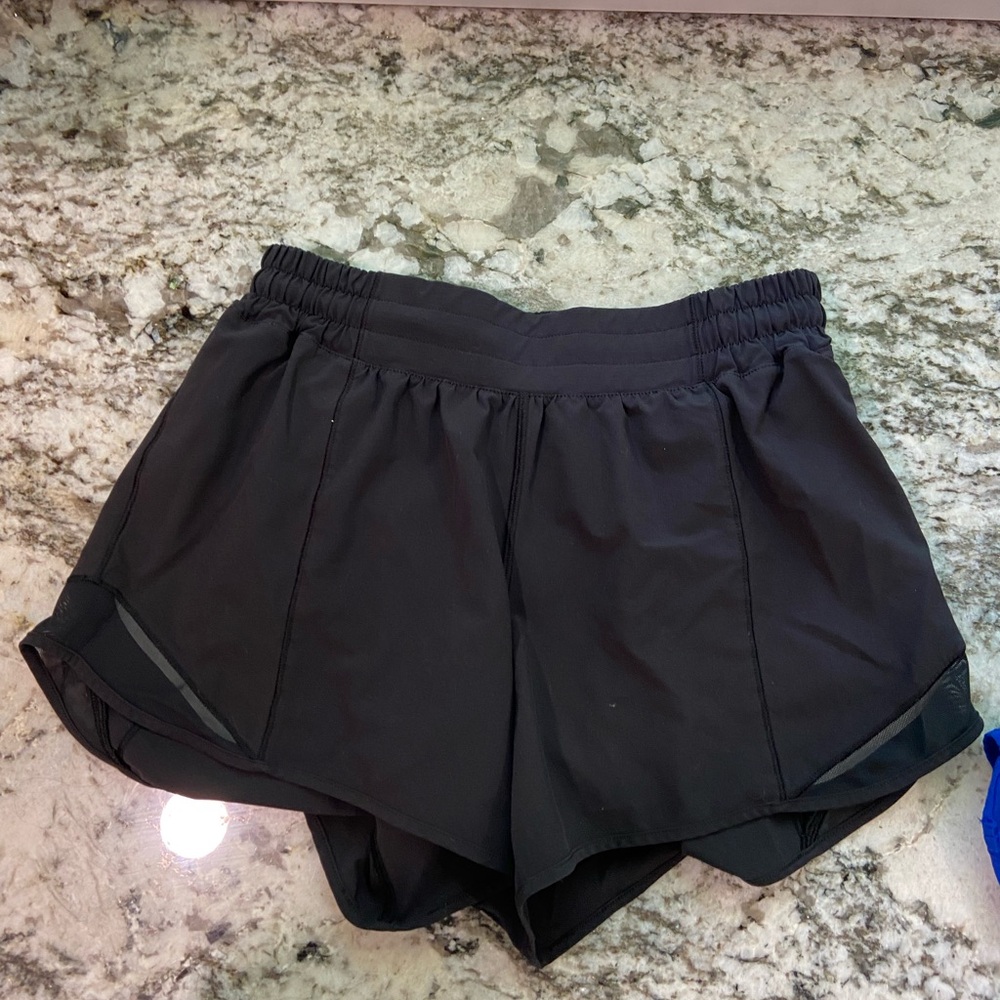 Lululemon Athletica Black Athletic Shorts Hotty Hot
